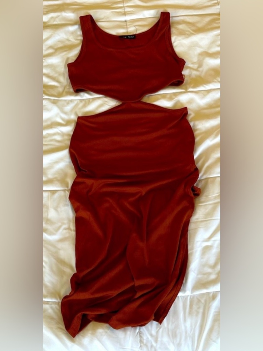 🖤 Elegant Rust Cut-Out Maxi Dress Size Medium 🖤 - Picture 4 of 4